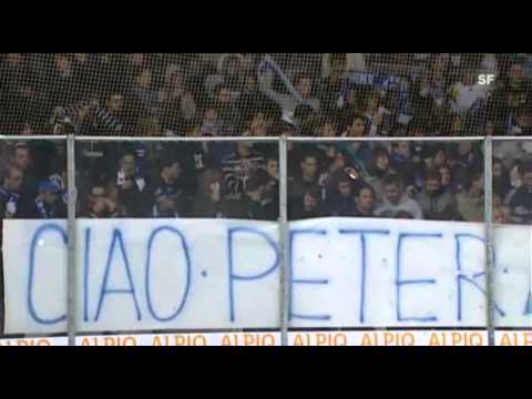 Schweigeminute für Peter Jaks in Ambri