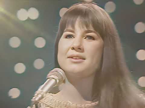 The Carnival Is Over - The Seekers (Live BBC 1968)