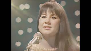 The Carnival Is Over - The Seekers (Live BBC 1968)