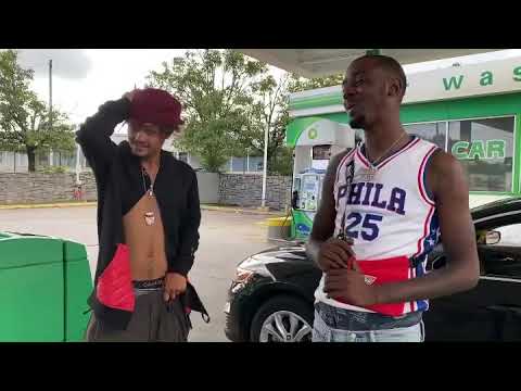 Mixxxzi - short interview with @blumbros the next day after gaining 700 followers over night  !!