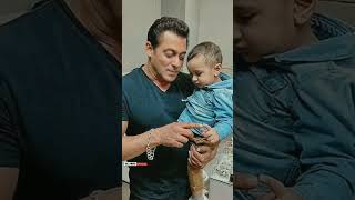 Download lagu Salman Khan dan anak2 saudara perempuan dan laki laki mp3