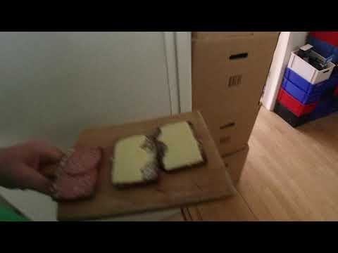 MongoTV_6684 - Min Frokost - RUGBRØD Med OST og PØLSE