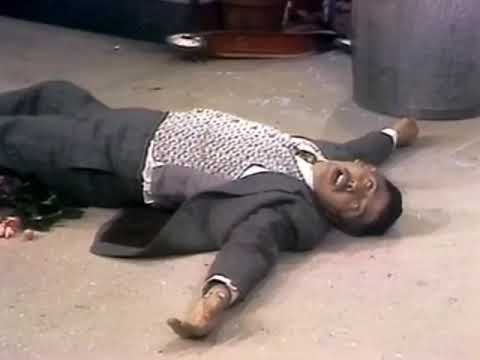 El Chavo del 8 - Don Ramón Carpintero parte 2 1974 Martillazo al profesor en español montaje remake