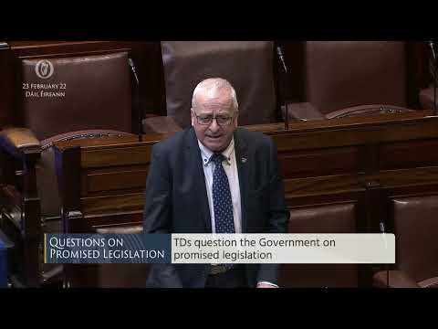 Mattie McGrath warns of fuel crisis, urges peat and LNG rethink