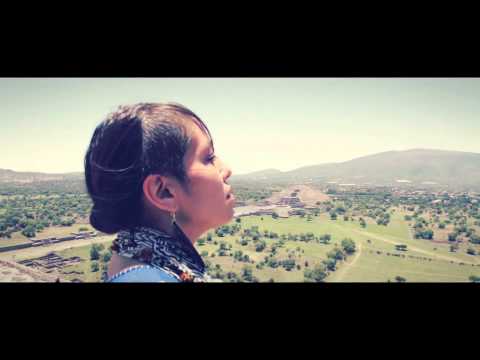 Liza Garza - I AM · #Minuto44s (Teotihuacan - México)