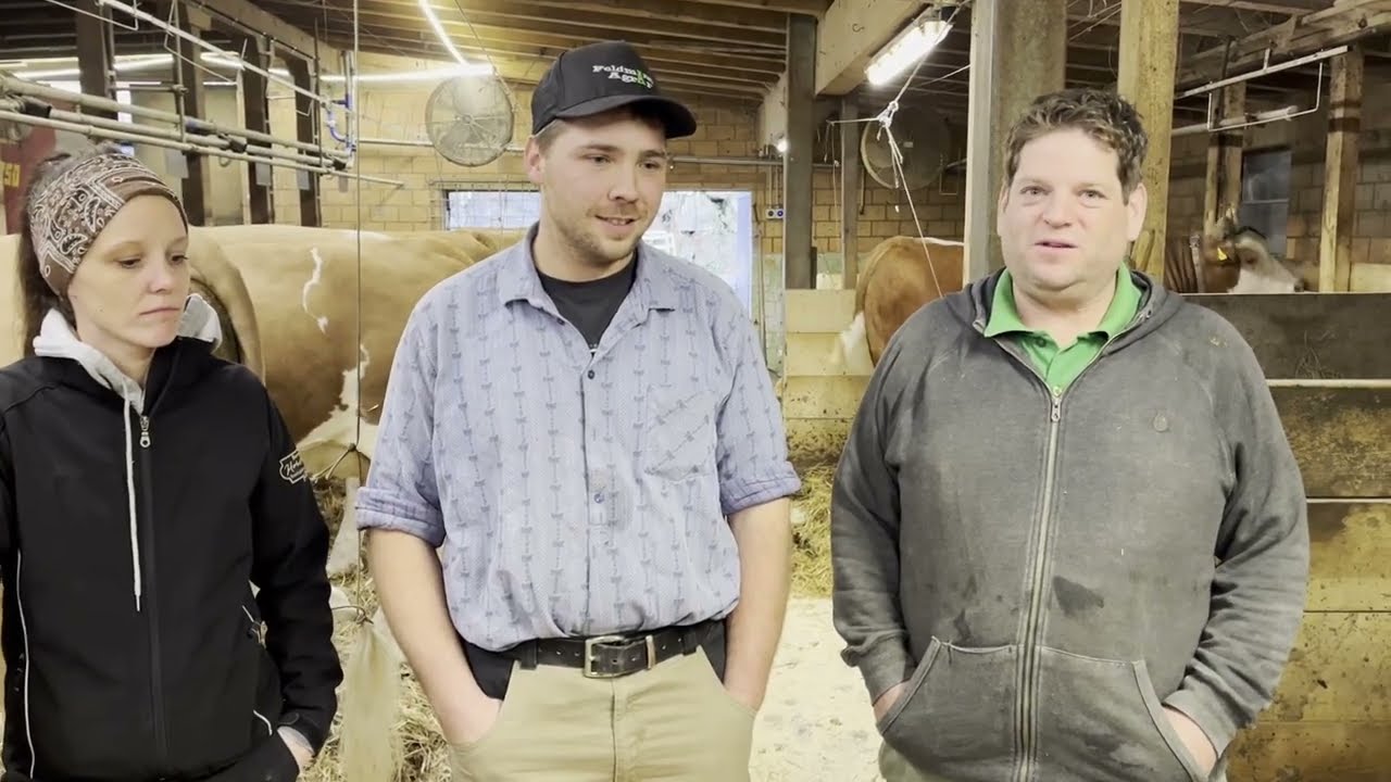 «Könnte ich nicht melken, wäre ich nie Bauer geworden», sagt Sämu Pfander
