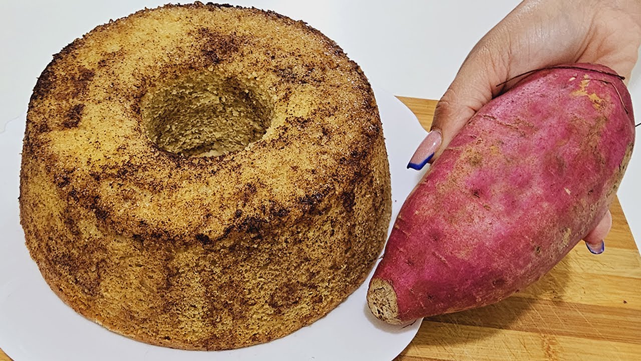 BOLO SEM LEITE E SEM FARINHA DE TRIGO FEITO COM BATATA-DOCE !  😋