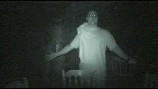 preview picture of video 'Old Mill Inn 10 2006'