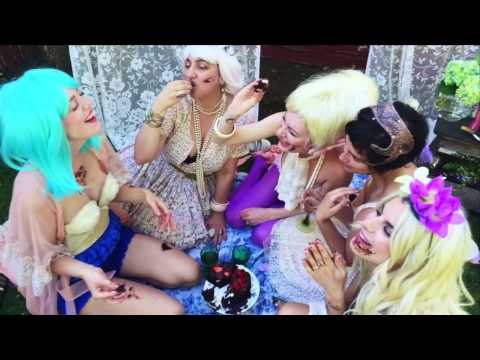 Sara Jackson-Holman "Run"- OFFICIAL MUSIC VIDEO