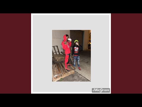 HOT GLOCKS (feat. MUYAA)