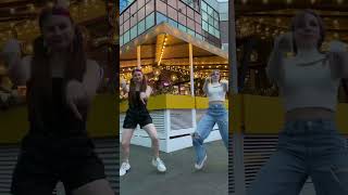 Download lagu sorry but next🫦 #itzy #swipe #yeji #ryujin #lia #chaeryeong #yuna #wannabe #loco #mafia #kpop mp3