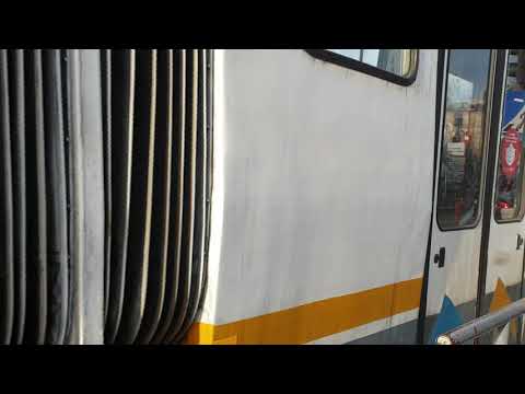 V3A-93 #007 pe linia 23 părăsind stația Piața Chirigiu (sensul Faur Poarta 4) pe 23.01.2021
