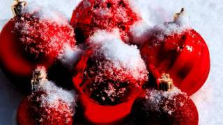 The Christmas Song (remix) - Christina Aguilera