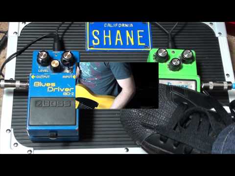 Ibanez Tubescreamer TS9 vs BOSS Blues Driver BD-2 Pedal