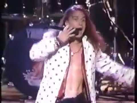 Faith No More - Epic (Live @ 1990 MTV Awards)