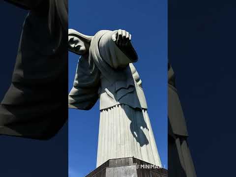 Christ the Redeemer Statue Moves