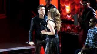 Thalia &amp; Prince Royce - Te Perdiste Mi Amor (Premios Lo Nuestro 2013)