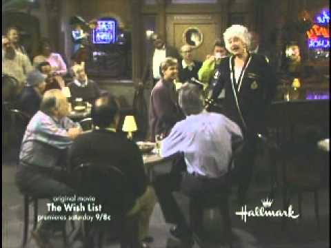 Dorothy from Golden Girls Sings "What'll I do?"
