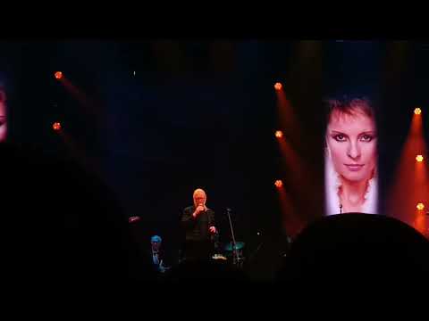 Vašo Patejdl - Podobáš se lásce mý | Vzpomínkový koncert 