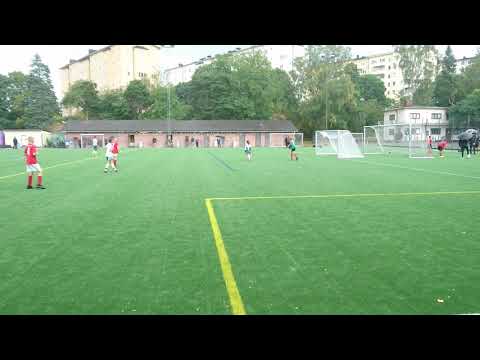 Fotboll P07 Karlberg BK Gul - Hammarby 14 Vit. 2020 08 29. Öist gör 2-2 i slutminuten