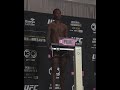 First to the scale, Israel Adesanya weighs in at 184.5 lbs ahead of UFC 287 ?