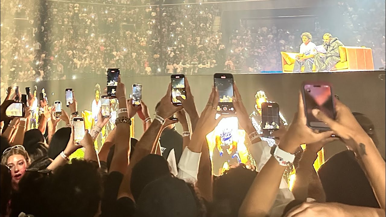 2 NYC CONCERTS (FEAT. CHAMPAGNEPAPI)