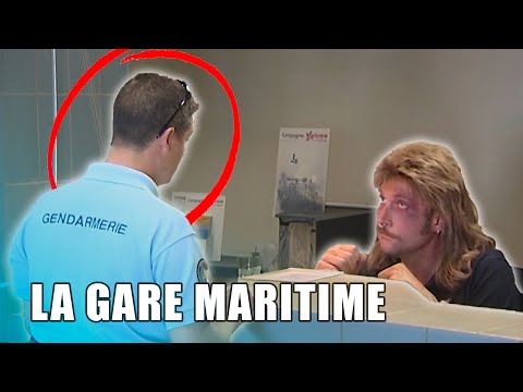 François Damiens piège ce gendarme - Caméra cachée