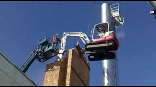 Der fliegende Bagger