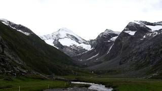 preview picture of video 'Vista sulla Valle Rossa (Röttal) e sul Pizzo Rosso (Rötspitze)'