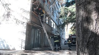 Пожар в апартамент вдигна на крак два екипа огнеборци