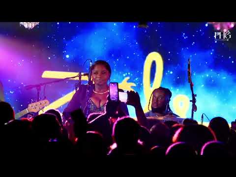 TRAYIZON ZILE ANIE ALERTE LIVE PERFORMANCE A MONTREAL CANADA.