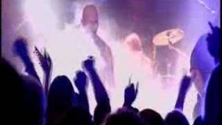 11 Embraze The Sun Loves The Moon (live)