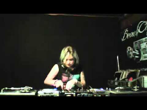 Dee Nasty #BeachCityBass Radio