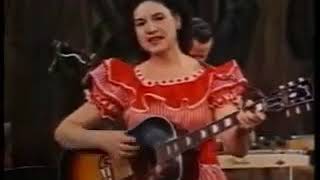 Kitty Wells   You Don&#39;t Have To Hire A Wino I&#39;ll Give You Mine For Free   1982