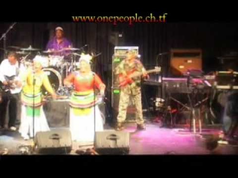 Lucky Dube's Band ONE PEOPLE, Reggae strong