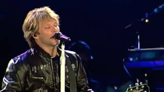 Bon Jovi - &quot; Captain Crash &amp; The Beauty Queen From Mars &quot; (Live) HD