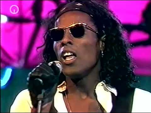 Ellis, Beggs & Howard - Where Did Tomorrow Go (1988 TV HD)