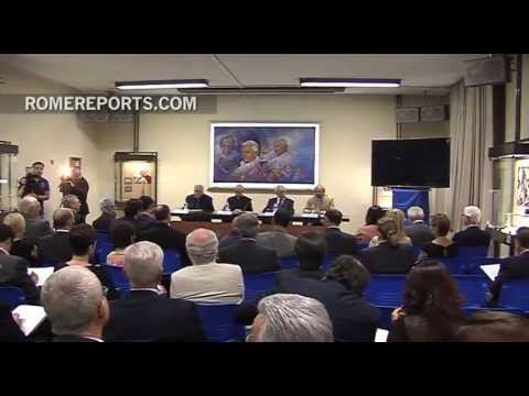 Vaticano prepara un vídeo a 20 años del Catecismo