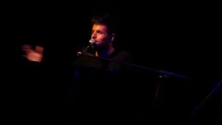 No me arrepiento, Pablo López en Chile.