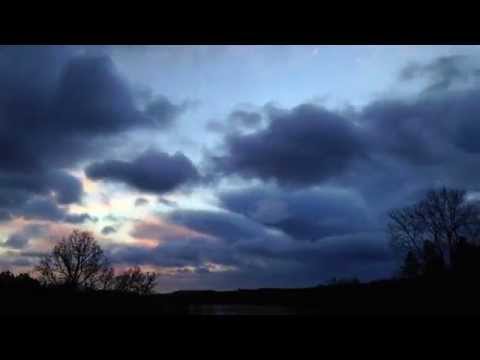 Kort TimeLapse av himlen vid Stormen Svea 2015-01-02