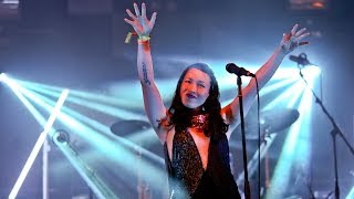Little Dragon - KLAPP KLAPP at Glastonbury 2014