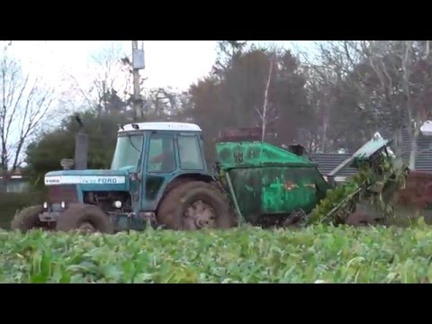 Ford TW20 Tractor with an Armer Salmon Cheetah Beet Harvester pulling Beet