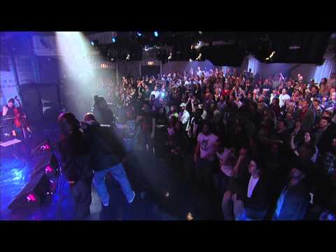 Gorillaz - Feel Good Inc feat. De La Soul (Live on Letterman)