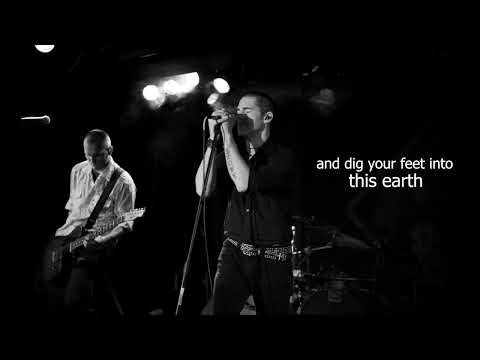 JR Richards - Tug of War  (Lyric Video)