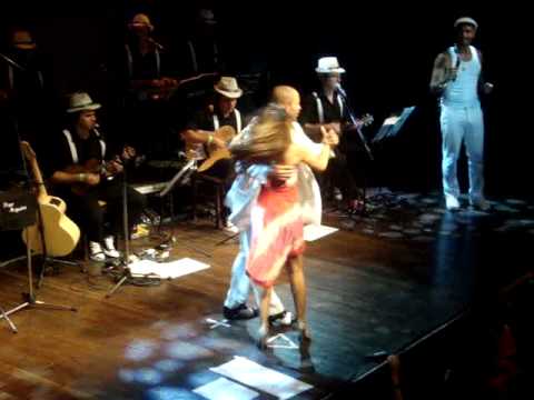 Não Dá - Diogo Nogueira (part.Carol Villanova e Rodrigo Marques)