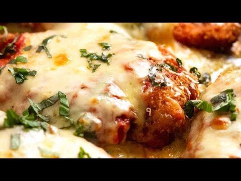 Chicken Parmigiana (Chicken Parmesan)