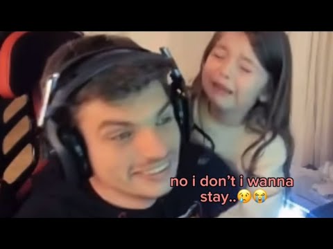 Penelope annoying Max Verstappen for 5 minutes straight + funny Max live streams