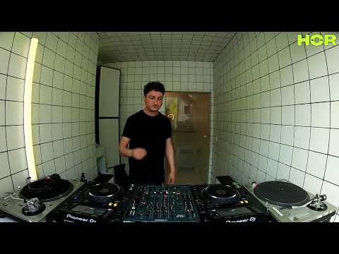 Voitax - Invia / June 26 / 6pm-7pm