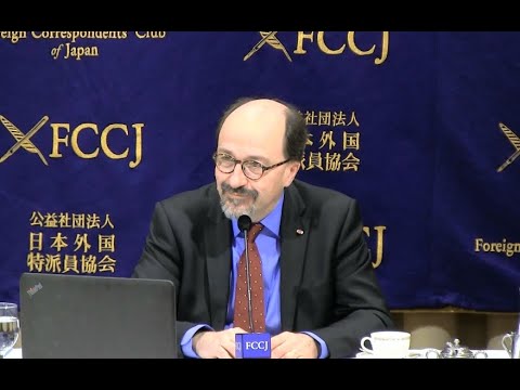 Bill Emmott: "Can Japan be a Country Where Women Shine? Womenomics and More"