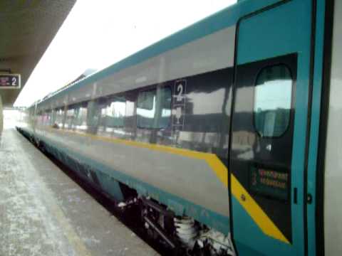 Ostrava-Svinov-Příjezd vlaku SC 503 Pendolino.MOV